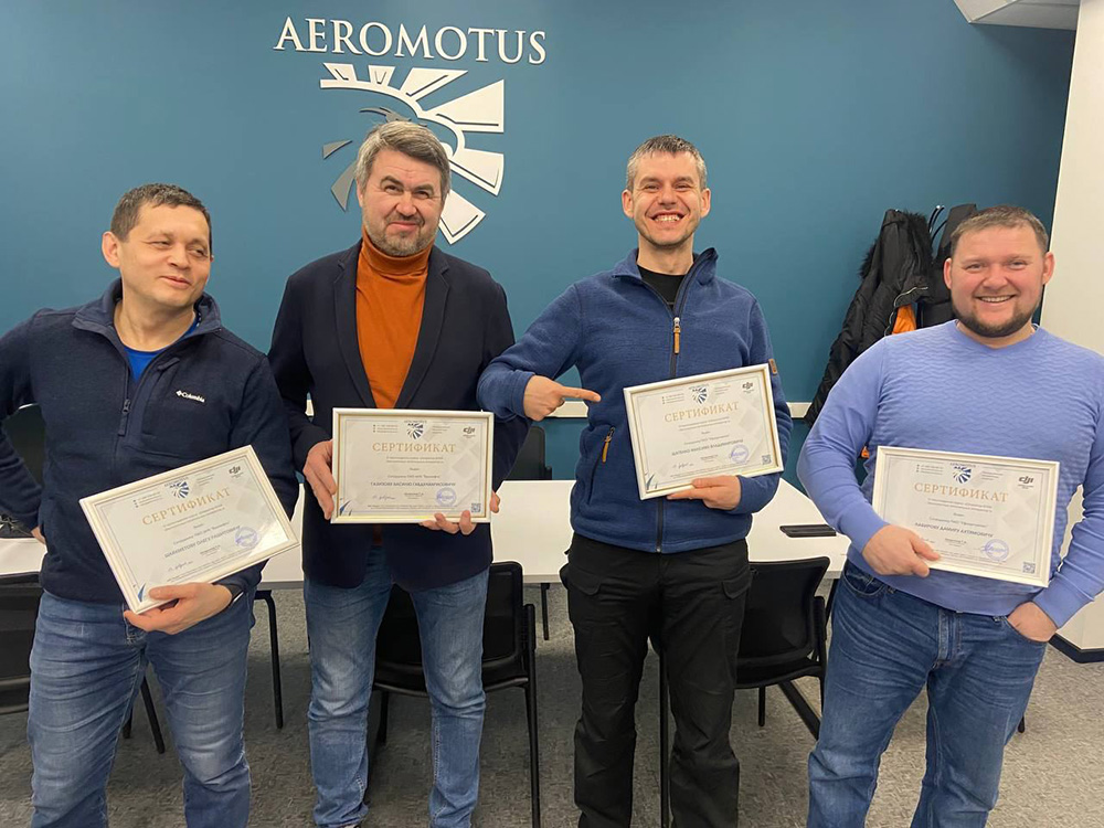 В Учебном центре Aeromotus обучают пилотированию БПЛА и обработке данных