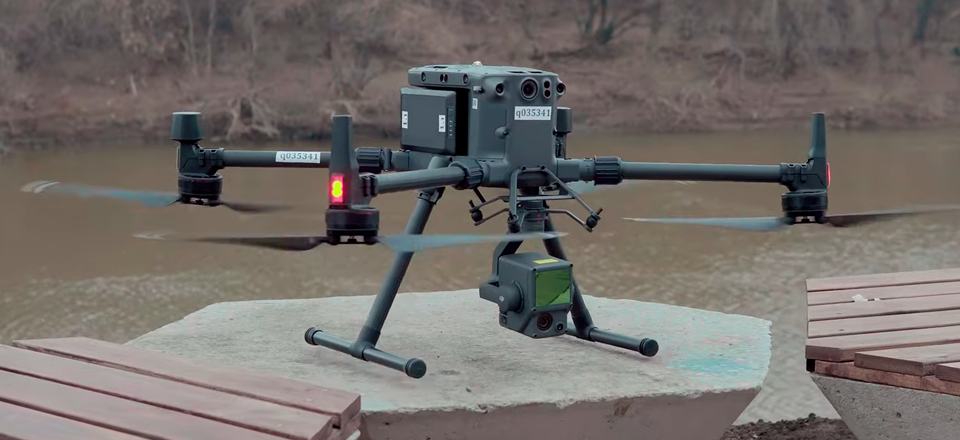 На Камчатке для строительства туристических комплексов используют дроны