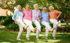 Как выбрать удобную и безопасную одежду для пожилых