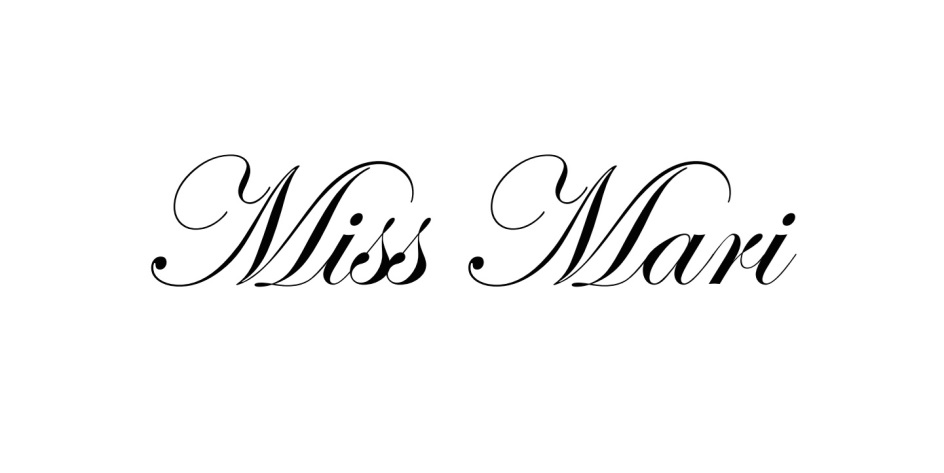 Marie name. Надпись Мисс. Мисс лого. Miss Mary логотип. Логотип постельного белья.