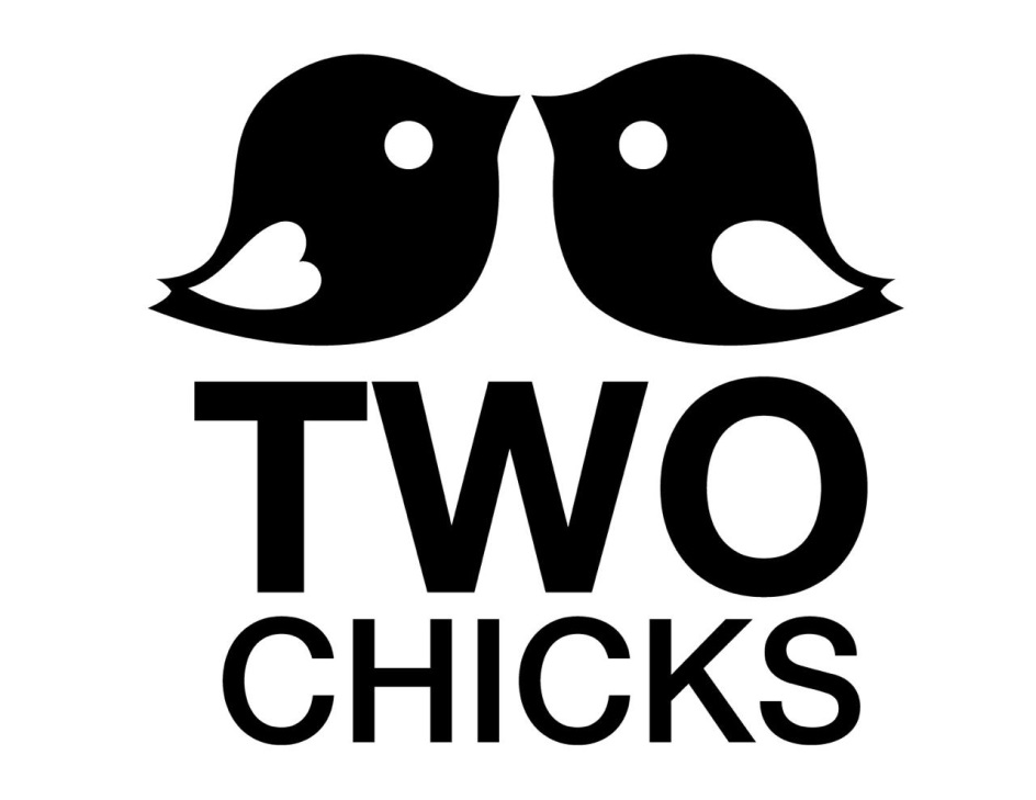 2 chicks. Two chicks бренд. Two chicks. Two chicks напиток.