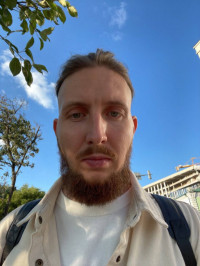 Алексей Антонов
