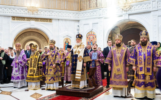 Патриарх Кирилл освятил храм на полуострове Покровское-Стрешнево