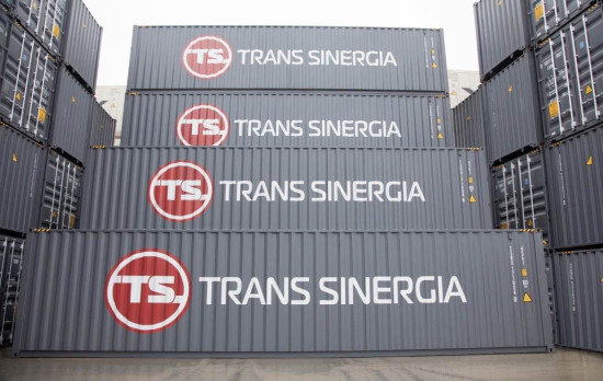 Компания «Транс Синергия» заключила договор на поставку 2500 новых 40-ка футовых контейнеров.