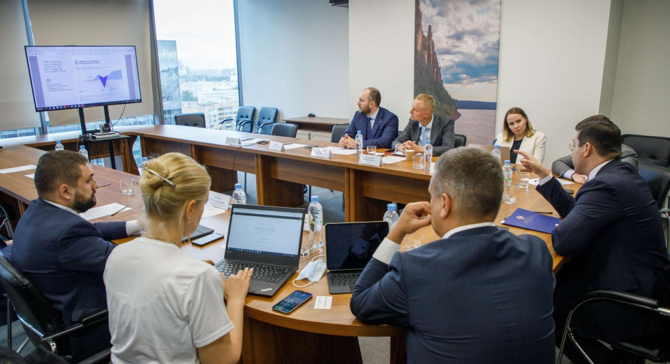 Хусейн Плиев принял участие в обсуждении проблем привлечения инвесторов на Дальний Восток на круглом столе в рамках подготовки к ВЭФ-2021.