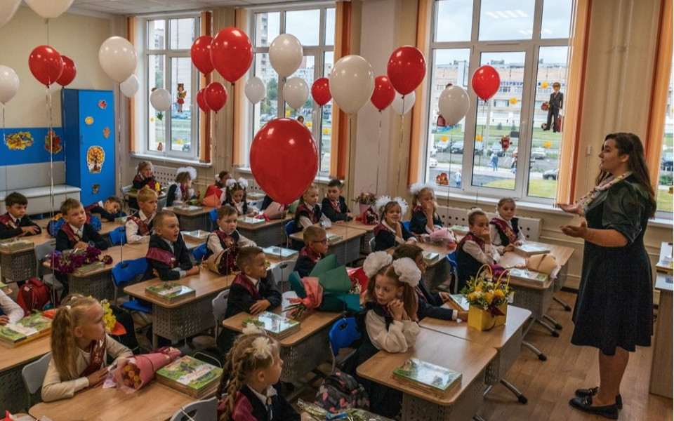 В Невском районе открылась новая школа и детский сад