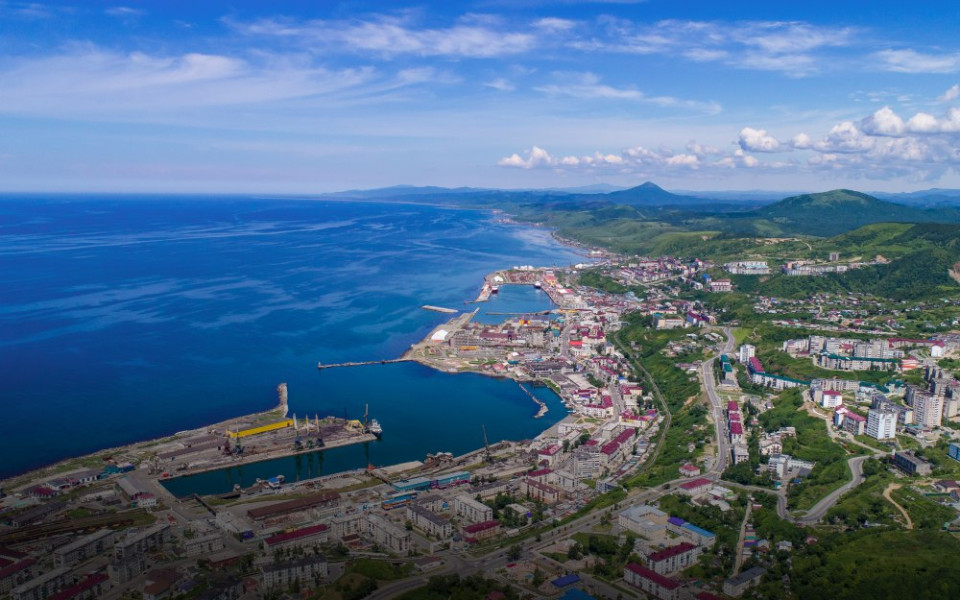 Правительство Сахалинской области, СГУ и ГК «Астра» подписали соглашение