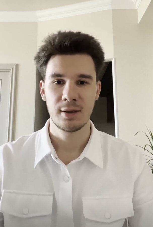 Дмитрий Коновалов