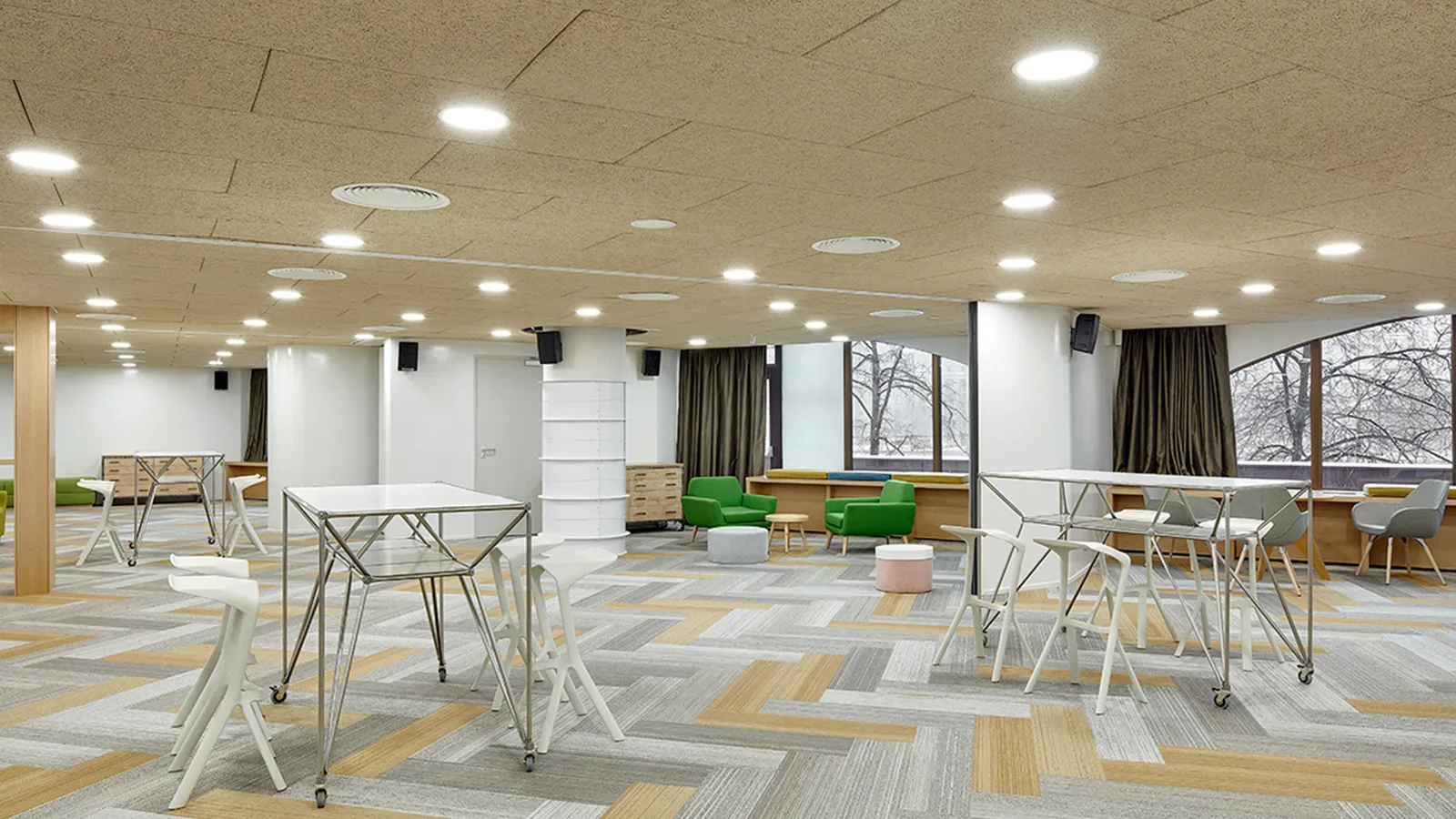 Thinking room. Центр цифрового лидерства SAP. SAP центр. Инновационный центр SAP.